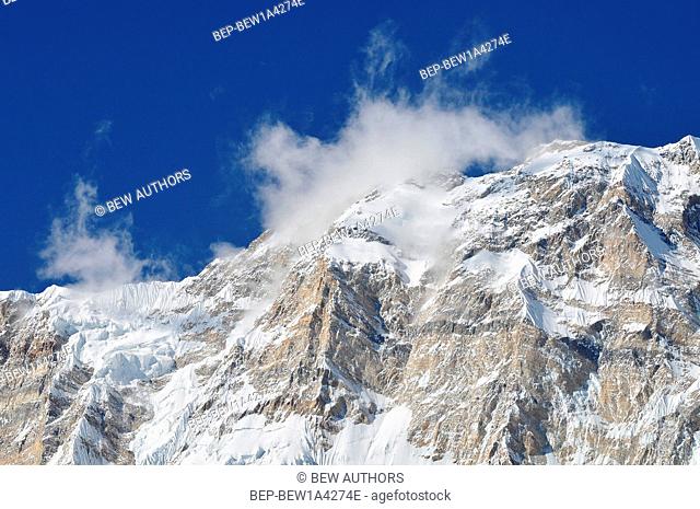 Nepal, Annapurna Conservation Area, Singu Chuli (Fluted Peak) one of the trekking peaks in the Nepali Himalaya range. The peak is located just west of...