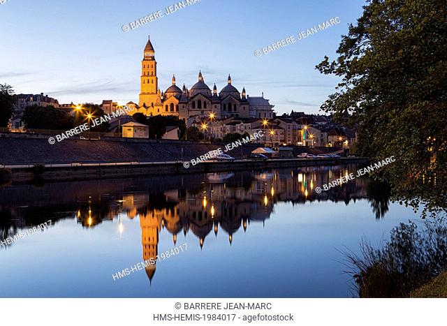 France, Dordogne, Perigord Blanc, Perigueux, Saint Front Byzantine Cathedral at night, stop on Route of Santiago de Compostela