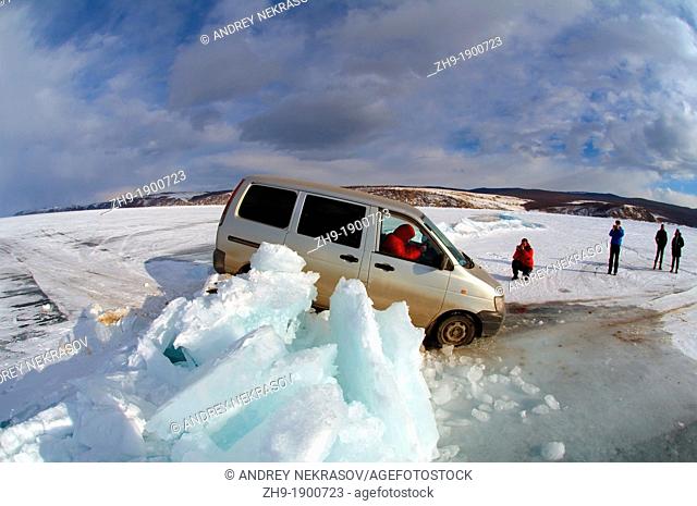 Car on frozen Lake Baikal, island Olkhon, Lake Baikal, Siberia, Russia, Eurasia