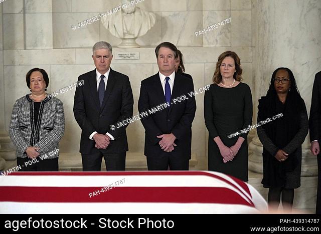 From left to right: Associate Justices of the Supreme Court Elena Kagan, Neil M. Gorsuch, Brett Kavanaugh, Amy Coney Barrett