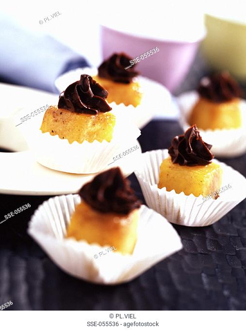 Bite-sized pineapple with chocolate