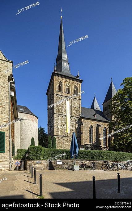 Ratingen, Germany, Ratingen, Bergisches Land, Rhineland, North Rhine-Westphalia, NRW, Saint Peter and Paul church, parish church, catholic church