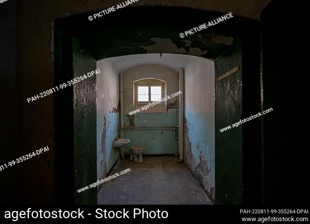 11 August 2022, Saxony, Stollberg: View into a cell of the former women's prison Schloss Hoheneck. Hoheneck was once the largest women's prison in the GDR