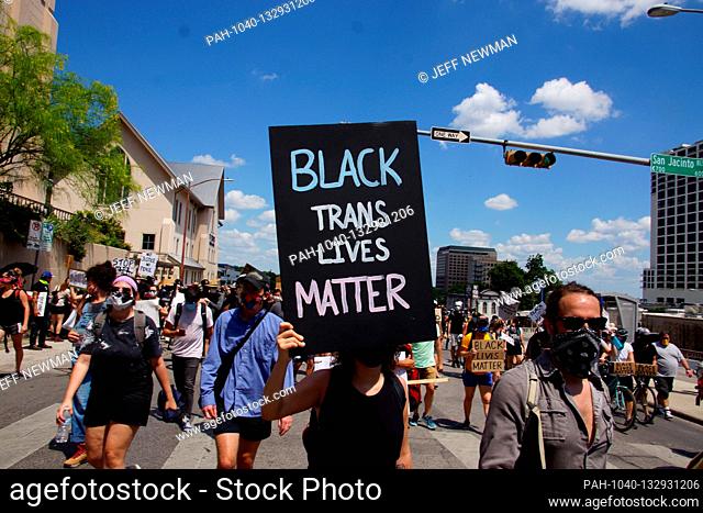 Civil unrest related to the recent killings of George Floyd and Michael Ramos by police continues in Austin , Texas on 06/07/2020