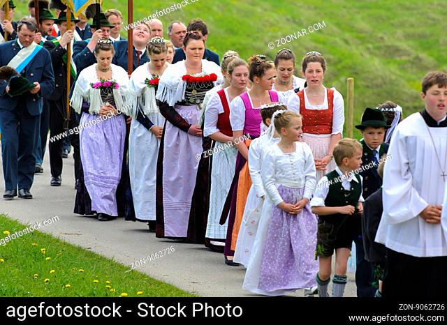 Katholische Prozession am 1. Mai in Jachenau, Bayern