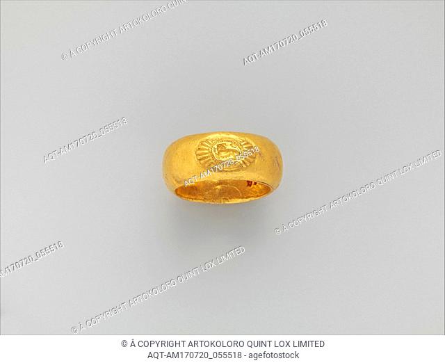 Gold ring: on bezel, lion, Late Archaic, early 5th century B.C., Etruscan, Gold, Diam.: 7/8 in. (2.2 cm), Gold and Silver