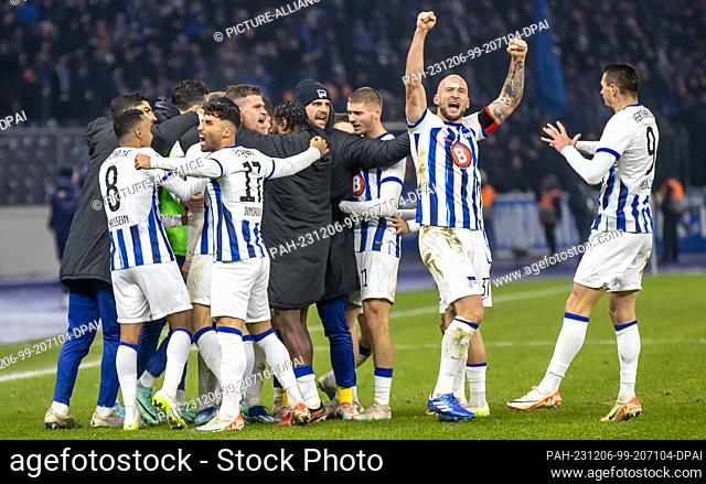 06 December 2023, Berlin: Soccer: DFB Cup, Hertha BSC - Hamburger SV, round of 16, Olympiastadion. Berlin's Fabian Reese scores to make it 2-2 and celebrates...