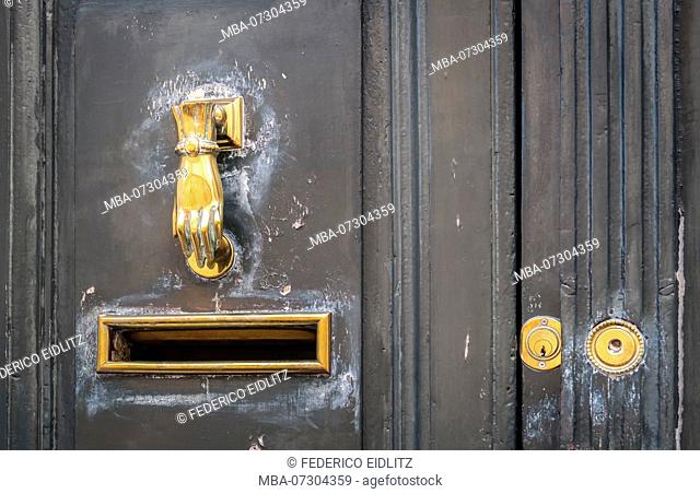 Old door knocker ensemble in Gruissan