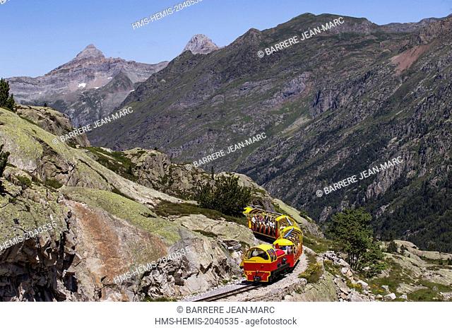France, Pyrenees Atlantiques, Train d'Artouste, the highest in Europe (2000m)