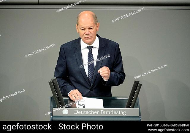 08 October 2020, Berlin: Olaf Scholz (SPD), Federal Minister of Finance, speaks in the plenum of the Bundestag. On the agenda are, among other things