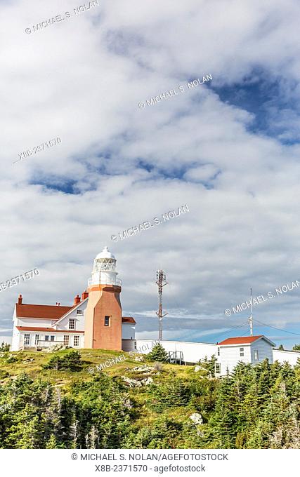 Long Point lighthouse on Crow Head, North Twillingate Island off the northeast coast of Newfoundland, Canada
