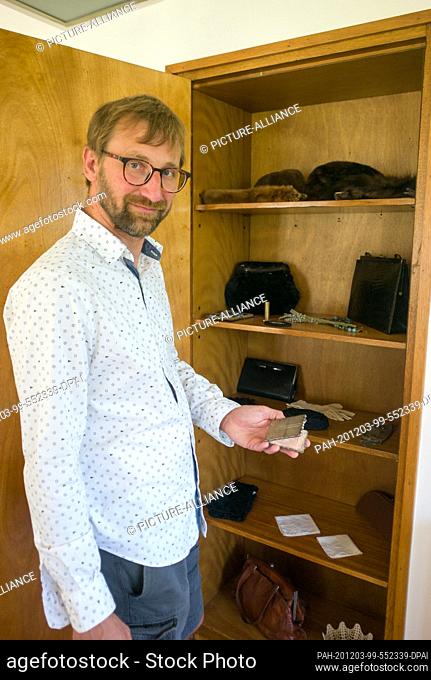 FILED - 23 July 2020, Czech Republic, Prag: David Cysar, the great-grandson of the villa builder Josef Winternitz, is standing in front of a cupboard in the...