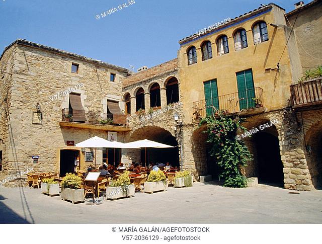 Terrace in the street. Peratallada, Gerona province, Catalonia, Spain