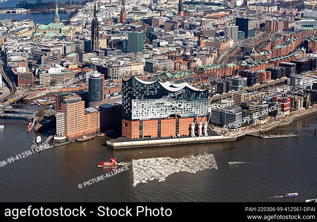 05 March 2022, Hamburg: The aerial view shows the Elbphilharmonie in the port of Hamburg. Photo: Daniel Reinhardt/dpa. - Hamburg/Hamburg/Germany