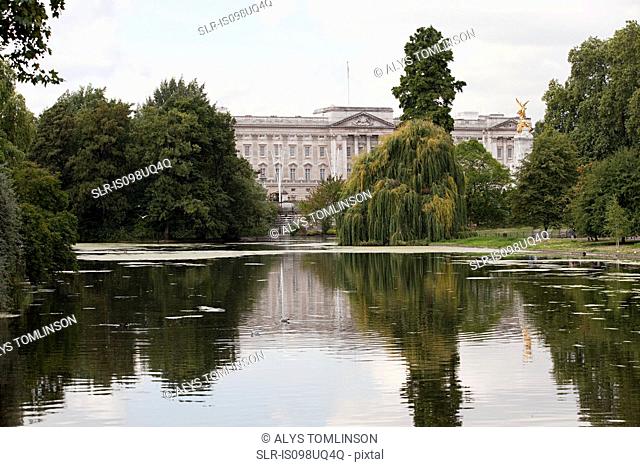 Lake at St James's Park and Buckingham Palace, London