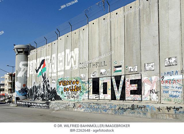 Graffiti on a defensive wall, concrete wall, Israeli separation barrier, border in Bethlehem, Israel, Middle East