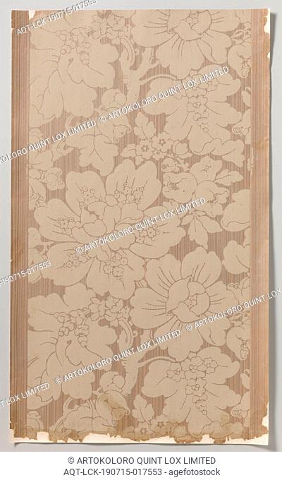 Paper wallpaper with a pattern of flowers, Paper wallpaper with a pattern of beige flowers on a brown / beige brushed fond with a so-called faux-forest effect...