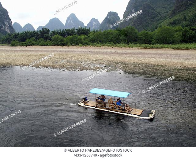 Li or Lijiang river near Guilin, Guangxi Province, China