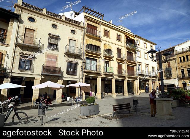 Úbeda is a town in the province of Jaén in Spain's autonomous community of Andalusia, with 34, 733 inhabitants