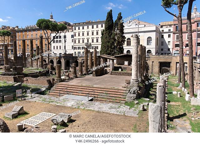 Europe, Italy, Roma, largo di torre argentina. Largo di Torre Argentina is a square in Rome, Italy, that hosts four Republican Roman temples