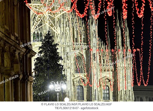A view of the Christmas tree in Duomo square lighining, Milan, ITALY-05-12-0218