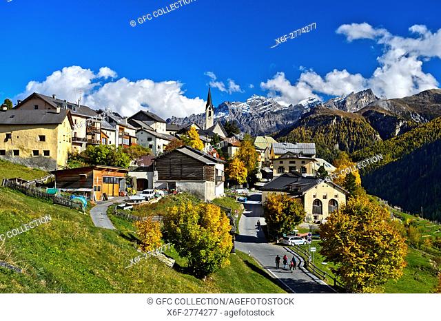The village of Guarda in the Unterengadin, municipality of Scuol, Engadine, Graubünden, Switzerland