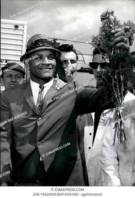 Jun. 06, 1962 - Harold Johnson in Berlin. Boxing world champion Harold Johnson, USA, arrive on June 1st on the Berlin airport (our picture)