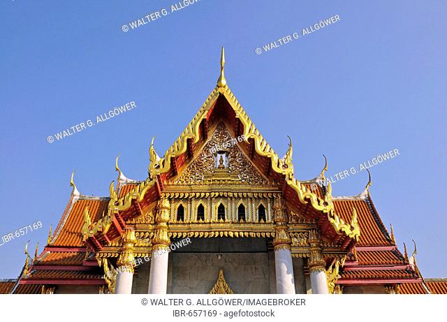 Roof of the Marble Temple (Wat Benchamabophit) and Chofahs (sky tassels), Bangkok, Thailand, Asia