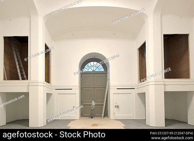 PRODUCTION - 06 December 2023, Brandenburg, Potsdam: The wall openings in the chapel of the Garrison Church, which are intended for the organ