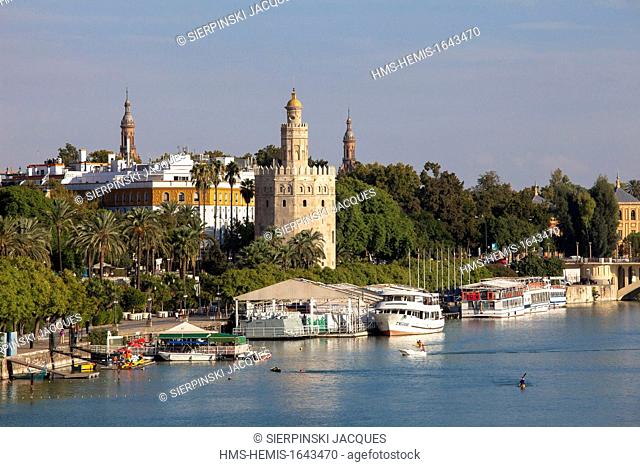Spain, Andalusia, Sevilla, Guadalquivir river Banks, the Golden Tower (Torre del Oro), former military watch tower built at the beginnings of the 13th century...