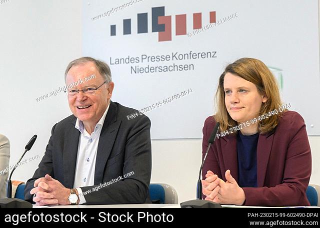15 February 2023, Lower Saxony, Hanover: Stephan Weil (SPD), Minister President of Lower Saxony, and Julia Willie Hamburg (Bündnis 90/Die Grünen)