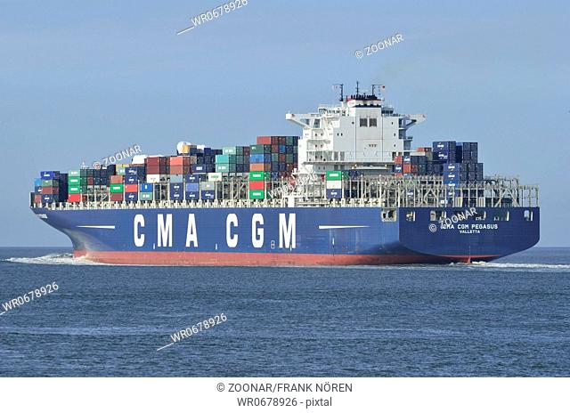 Containership CMA CGM Pegasus