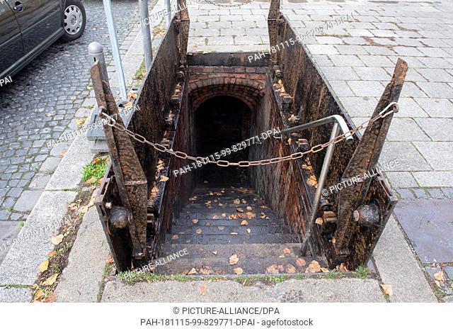 14 November 2018, Bavaria, München: An access to the sewage system that has existed since 1884. The Munich sewer system was planned and built in the 19th...