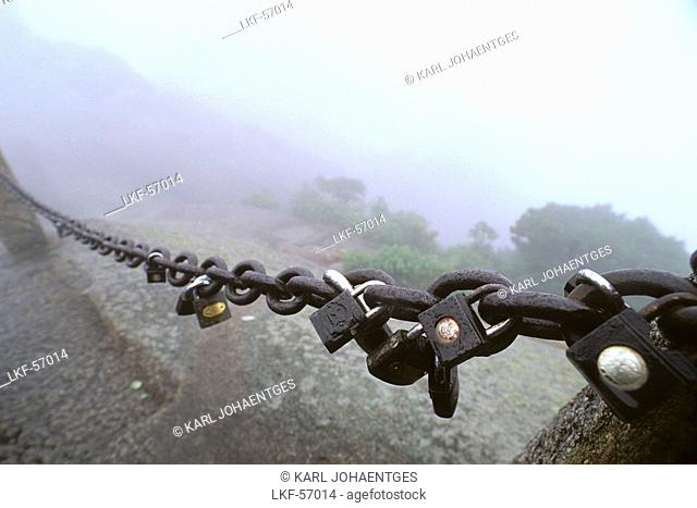 padlocks, locked and the key thrown down the mountain, symbol for couples to pledge faithfulness, Huang Shan, Anhui province, China, Asia, World Heritage