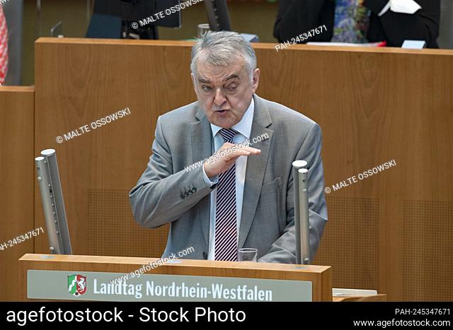 Herbert REUL, CDU, Minister of the Interior, Minister of the Interior of the State of North Rhine-Westphalia, during his speech