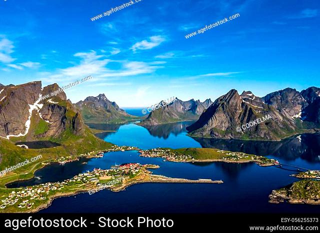 Panorama Lofoten is an archipelago in the county of Nordland, Norway. Is known for a distinctive scenery with dramatic mountains and peaks