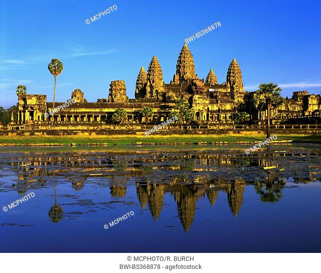 temple complex Angkor Wat mirroring in the water, Cambodia, Siem Reap