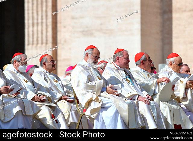 Cardinals and Bishops during the Holy Mass with the rite of canonization of 10 new saints celebrated by Pope Francis: Titus Brandsma (1881-1942), Lazzaro