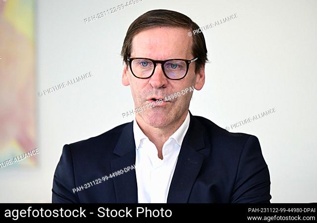 20 November 2023, Baden-Württemberg, Tübingen: Alexander Zehnder, CEO of the biotechnology company Curevac, pictured at the company headquarters