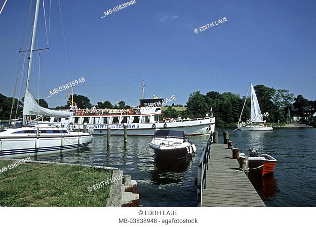 Germany, Schleswig-Holstein,  Missunde, Schlei, trip boat,   Community Kosel, river, waters, landing place, bridge, jetty, boat bridge, tourist boat, symbol