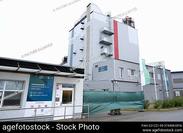 21 December 2023, Saxony, Freiberg: The new Plant II of the recycling company PreZero Pyral. The company uses a thermal process to recycle aluminum from waste