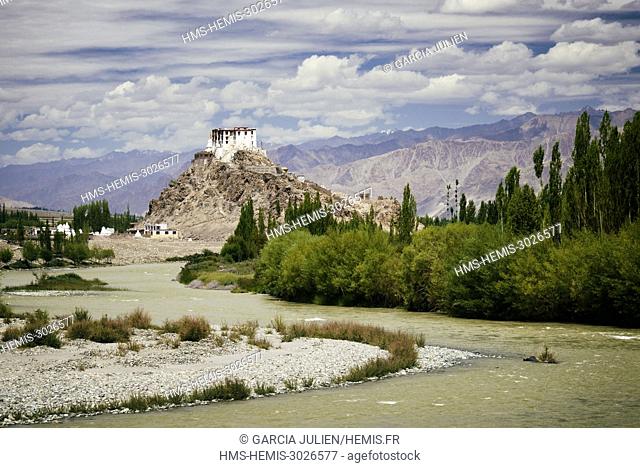 India, Jammu and Kashmir State, Himalaya, Ladakh, Indus valley, Buddhist monastery of Stakna and Indus river