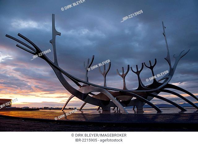 Viking ship sculpture, memorial to Sólfar, the Sun Voyager, Reykjavik, Iceland, Europe