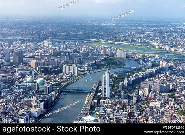 Japan, Kanto Region, Tokyo, Sumida River and surrounding buildings seen from Tokyo Skytree