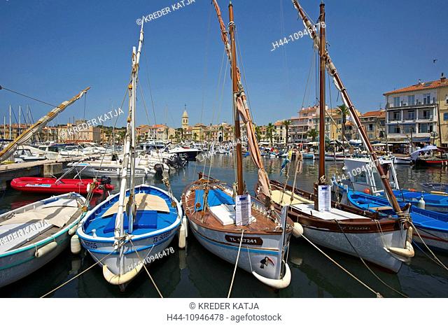 France, Europe, South of France, Cote d'Azur, Sanary-sur-Mer, fishing harbour, harbour, port, fishing boats, boats, outside, day