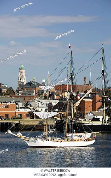 usa, Massachusetts, Cape Ann, Gloucester, harbor, sail-ship, city view