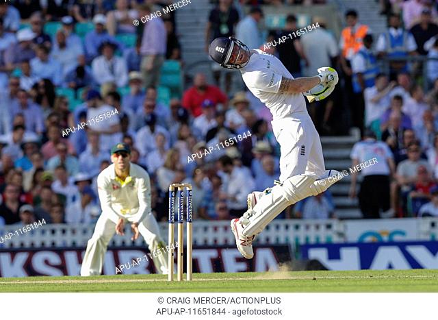 2015 Investec Ashes 5th Test England v Australia Day 2 Aug 21st. 21.08.2015. London, England. Investec Ashes 5th Test, day 2. England versus Australia
