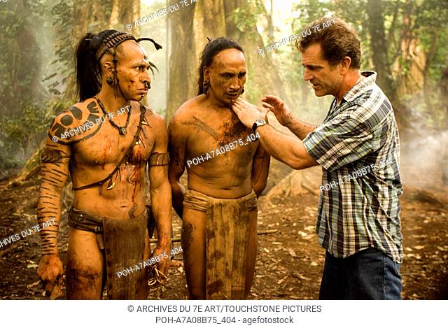 Apocalypto  Year: 2006 USA Director: Mel Gibson Mel Gibson Shooting picture. It is forbidden to reproduce the photograph out of context of the promotion of the...