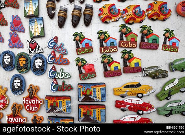 Souvenirs, magnetic stickers, magnetic, magnet, Che Guevara, vintage car, Havana Club, Valle de los Ingenios, also Valley de los Ingenios or Valley of the Sugar...