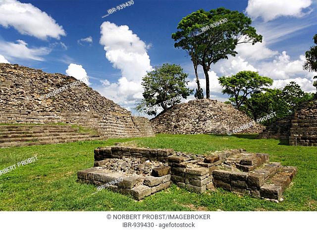 Lubaantun Mayan ruins, buildings without cement, Punta Gorda, Belize, Central America, Caribbean
